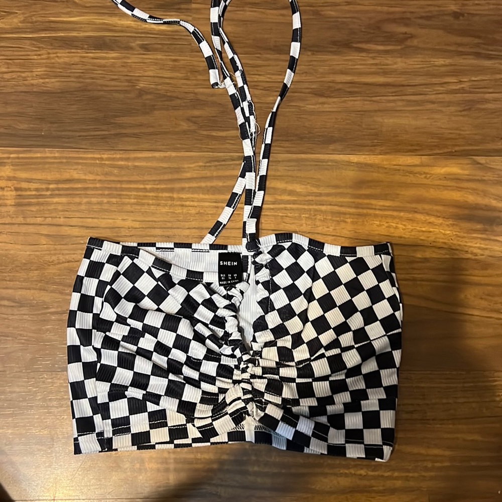 checkered crop top